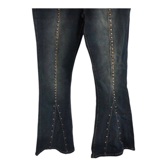 Studded flare bell bottom lainie wilson style dark indigo wash jeans size 11 new - Picture 14 of 16